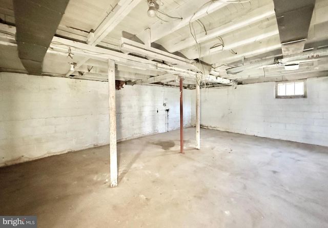 65 LOUIS DR, Clayton, NJ 08312