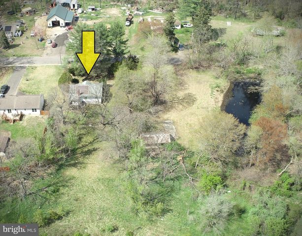 65 LOUIS DR, Clayton, NJ 08312