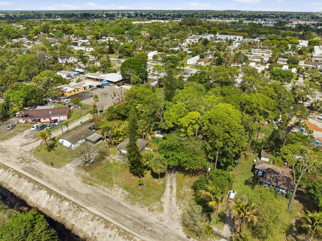 5133 Pine Grove Drive, West Palm Beach, FL 33417