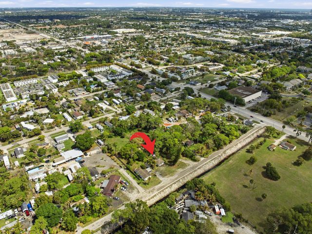 5133 Pine Grove Drive, West Palm Beach, FL 33417