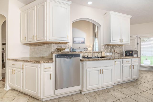 6515 Costa Sienna Lane, Houston, TX 77041