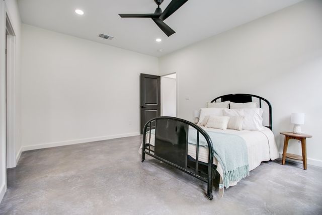 21 W 20th Street, San Angelo, TX 76903