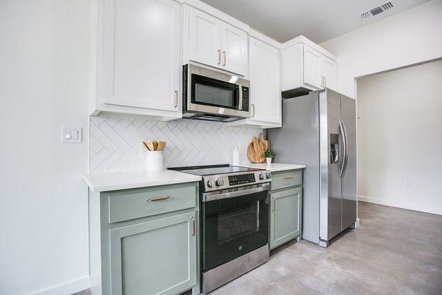 21 W 20th Street, San Angelo, TX 76903