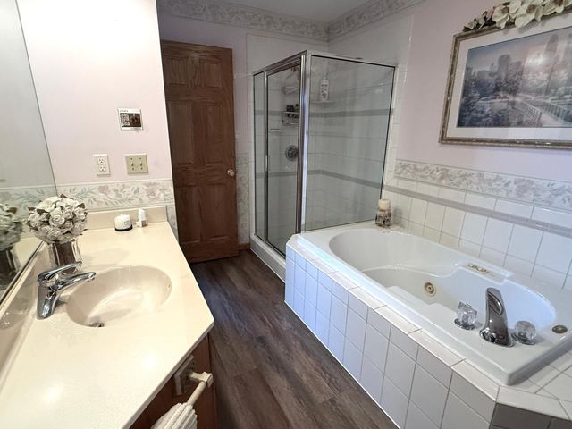 5415 Teakwood Lane N, Plymouth, MN 55442