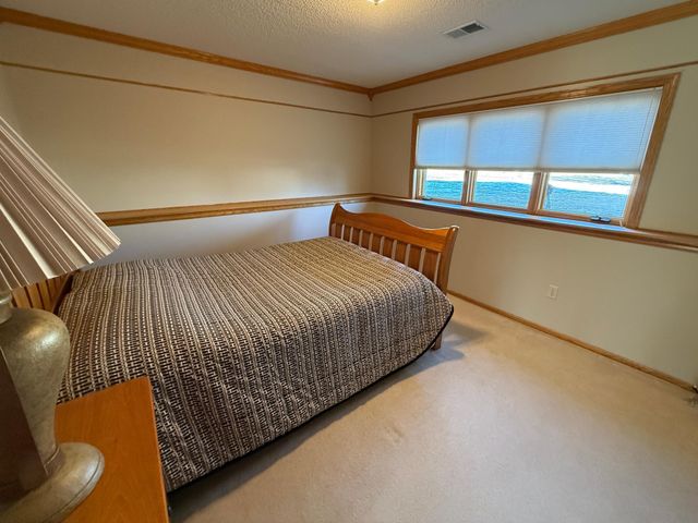 5415 Teakwood Lane N, Plymouth, MN 55442