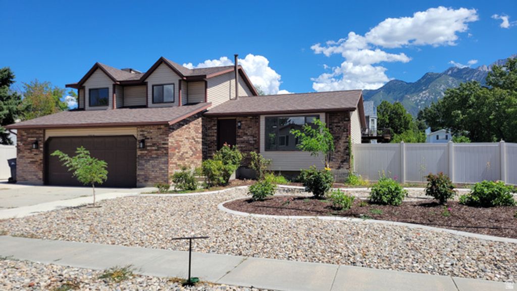 11153 S SILVER QUEEN CIR, Sandy, UT 84094 — exterior