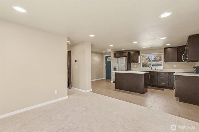 2327 NE 86th Street, Seattle, WA 98115