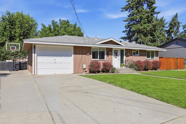 1003 N Warren Rd, Spokane Valley, WA 99216