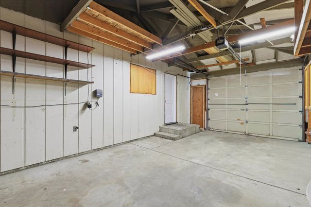 1003 N Warren Rd, Spokane Valley, WA 99216