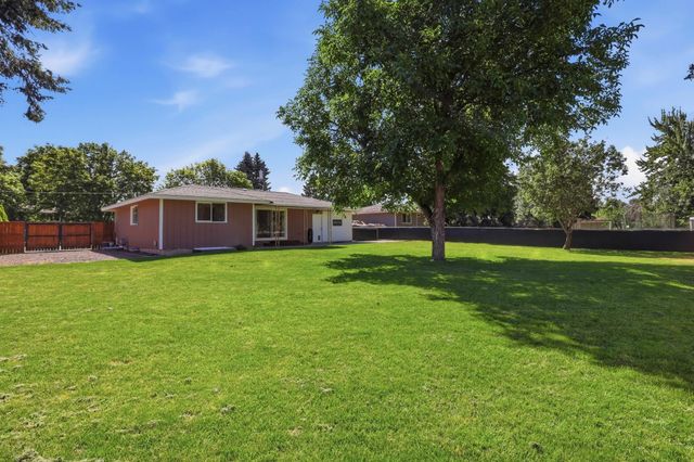 1003 N Warren Rd, Spokane Valley, WA 99216