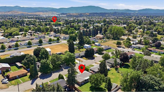 1003 N Warren Rd, Spokane Valley, WA 99216