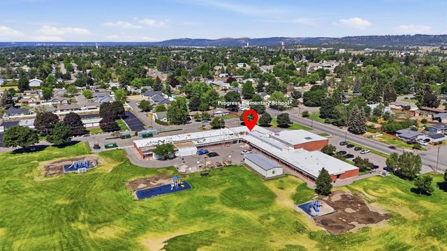 1003 N Warren Rd, Spokane Valley, WA 99216