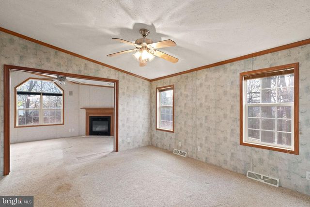 16 HIGH RIDGE RD, Delta, PA 17314