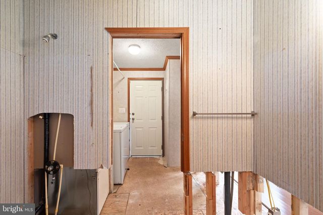 16 HIGH RIDGE RD, Delta, PA 17314