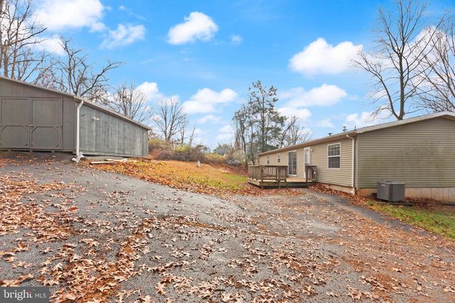 16 HIGH RIDGE RD, Delta, PA 17314