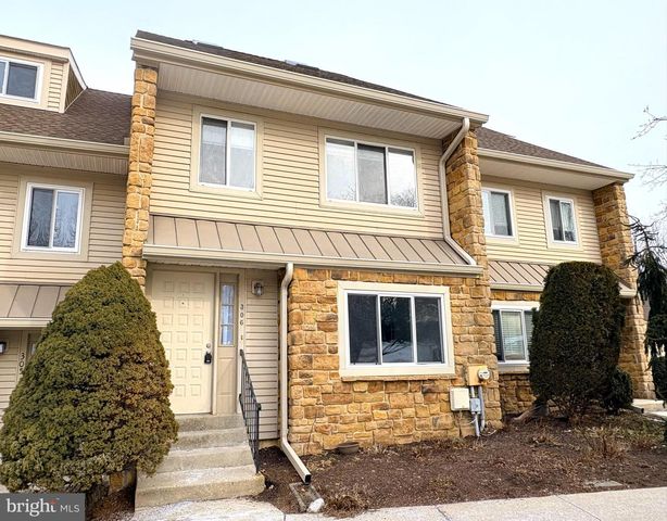 306 PADDOCK DR, Chesterbrook, PA 19087