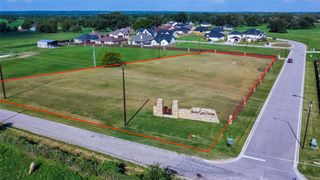 161 American Legion RD, Smithville, TX 78957