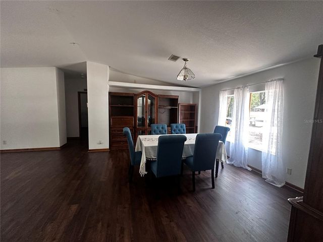 3890 SW 189TH AVENUE, Dunnellon, FL 34432