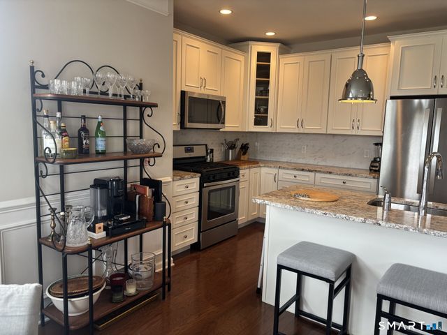 927 Old Pasture Drive 927, Danbury, CT 06810