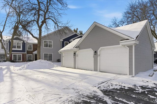 7555 W 110th Street, Bloomington, MN 55438