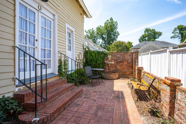 241 Laurens Street SW Apt C, Aiken, SC 29801
