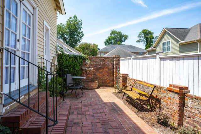 241 Laurens Street SW Apt C, Aiken, SC 29801