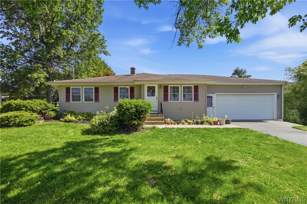 1635 Brant North Collins Road, Brant, NY 14111