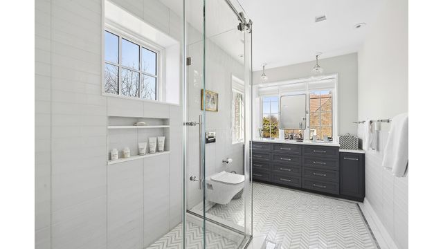 205 PURITAN Avenue, New York City, NY 11375