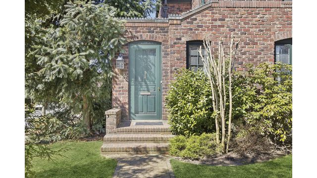 205 PURITAN Avenue, New York City, NY 11375
