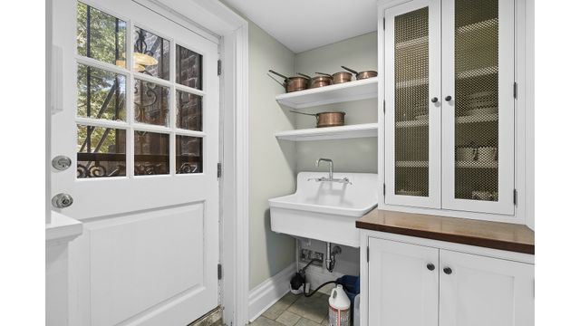 205 PURITAN Avenue, New York City, NY 11375