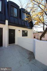 1218 ETON CT NW, Washington, DC 20007