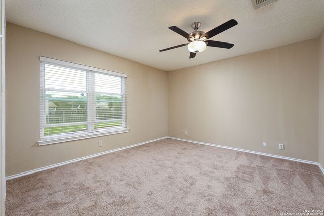 9107 Gambier Dr, San Antonio, TX 78250