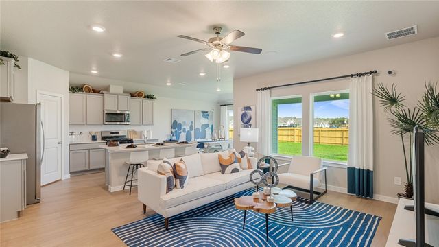 118 Kokomo Ct, Rockport, TX 78382