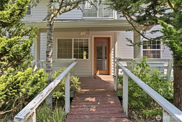 2325 48th Avenue SW, Tumwater, WA 98512