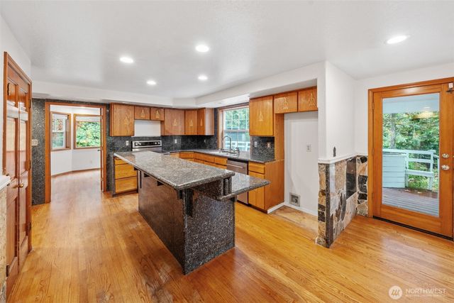 2325 48th Avenue SW, Tumwater, WA 98512