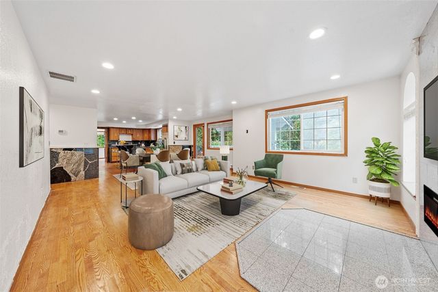 2325 48th Avenue SW, Tumwater, WA 98512