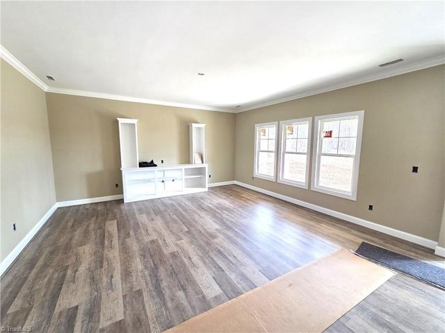 142 Goff Road, King, NC 27021