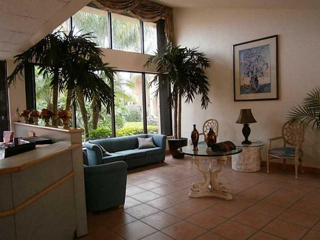 2900 NW 42ND Avenue A201, Coconut Creek, FL 33066