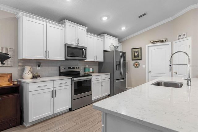 34 LUMBER JACK TRAIL, Palm Coast, FL 32137