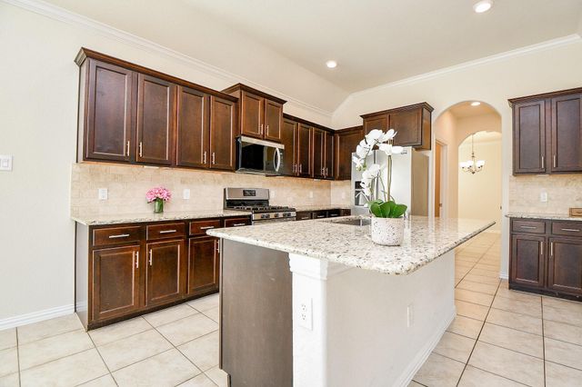 8107 Legacy Creek Drive, Tomball, TX 77375