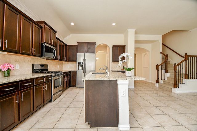 8107 Legacy Creek Drive, Tomball, TX 77375