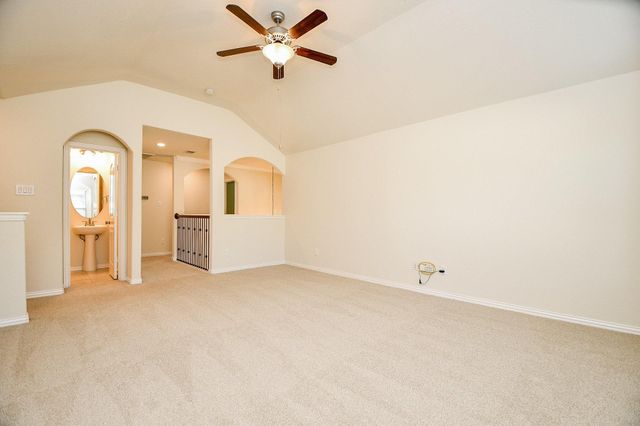 8107 Legacy Creek Drive, Tomball, TX 77375