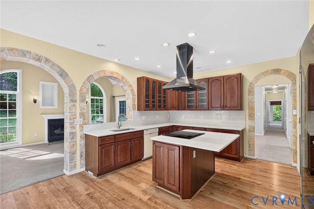 365 Hamlet Rd, Manakin Sabot, VA 23103