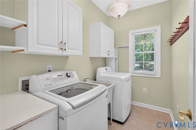 365 Hamlet Rd, Manakin Sabot, VA 23103