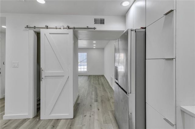 5641 Kingsport Drive 8, Atlanta, GA 30342