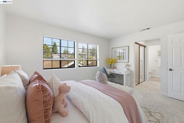 664 Praderia Cir, Fremont, CA 94539