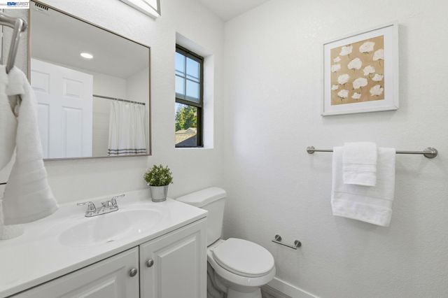 664 Praderia Cir, Fremont, CA 94539