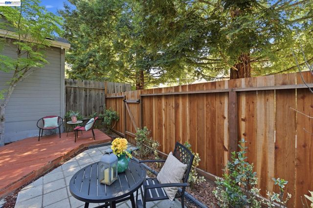 664 Praderia Cir, Fremont, CA 94539