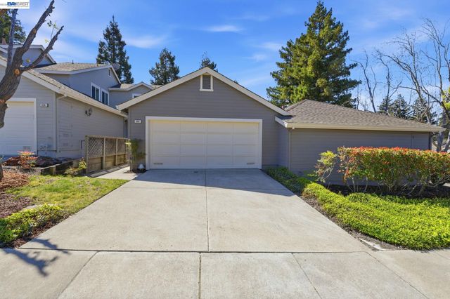 664 Praderia Cir, Fremont, CA 94539