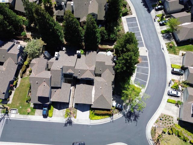 664 Praderia Cir, Fremont, CA 94539